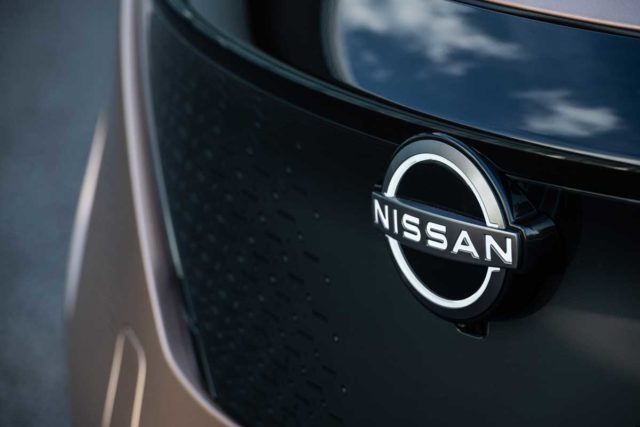 Nissan-announces-it-will-adopt-Teslas-NACS-connector.jpg