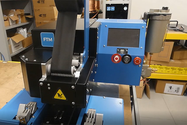 FTM-Flexible Taping Machine, with Centering and End-Splice Options